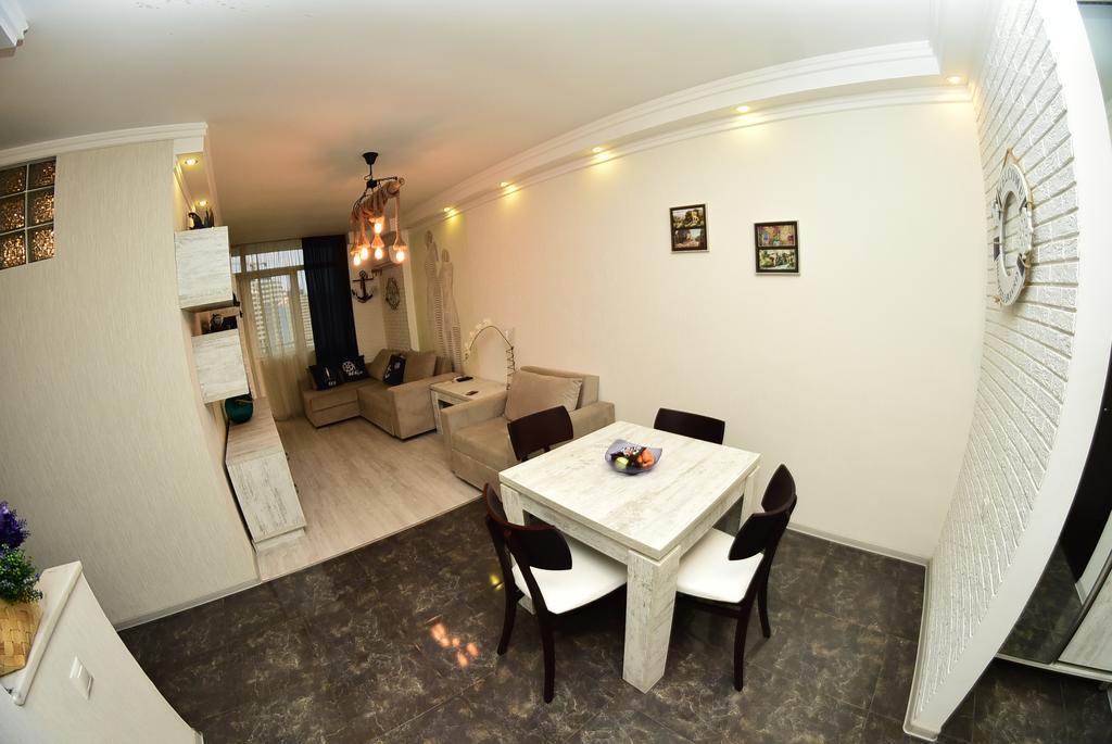 Stars Apartment บาทูมิ ภายนอก รูปภาพ